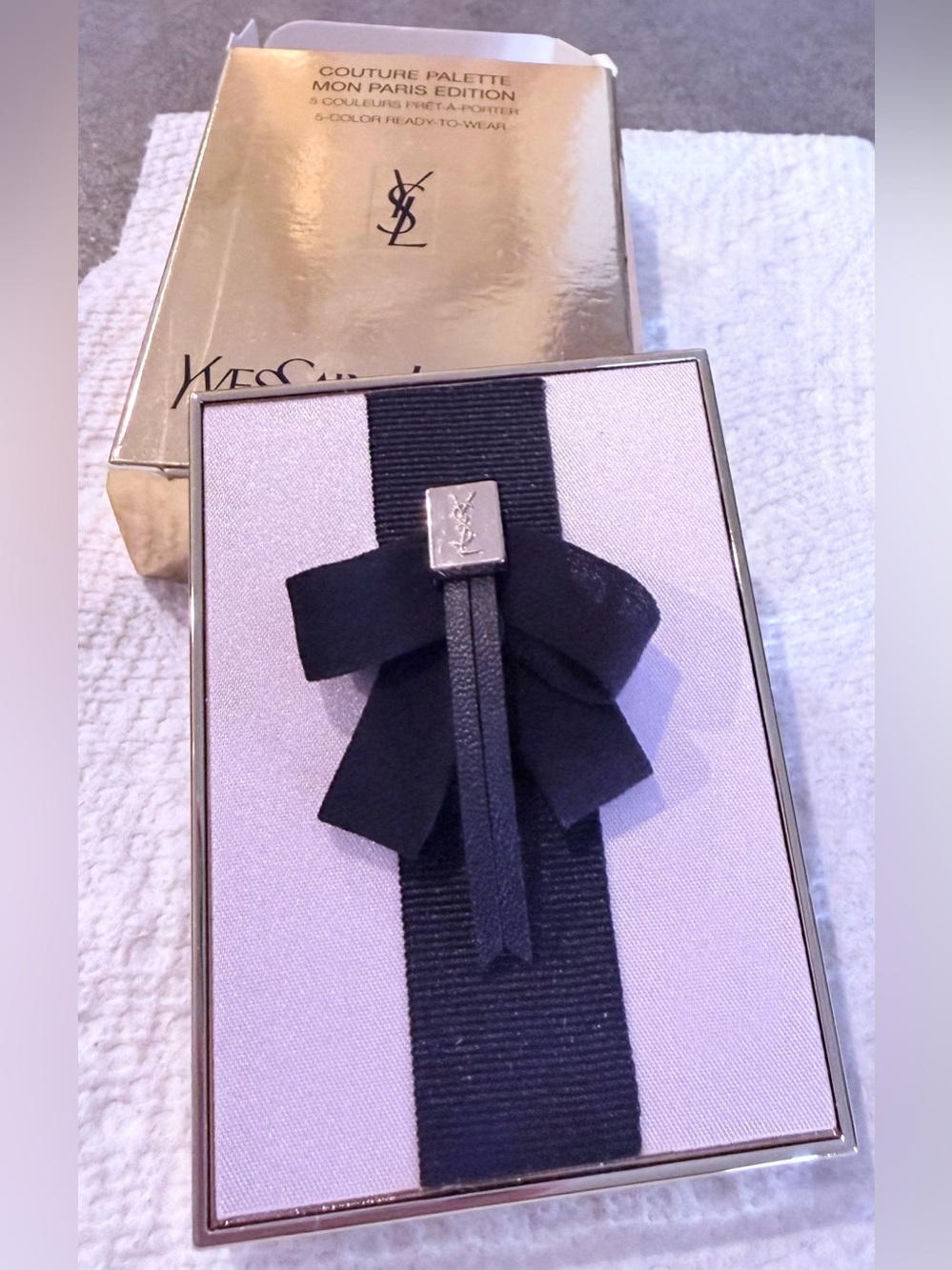 Yves Saint Laurent Silver Couture 5 color eyeshadow Palette